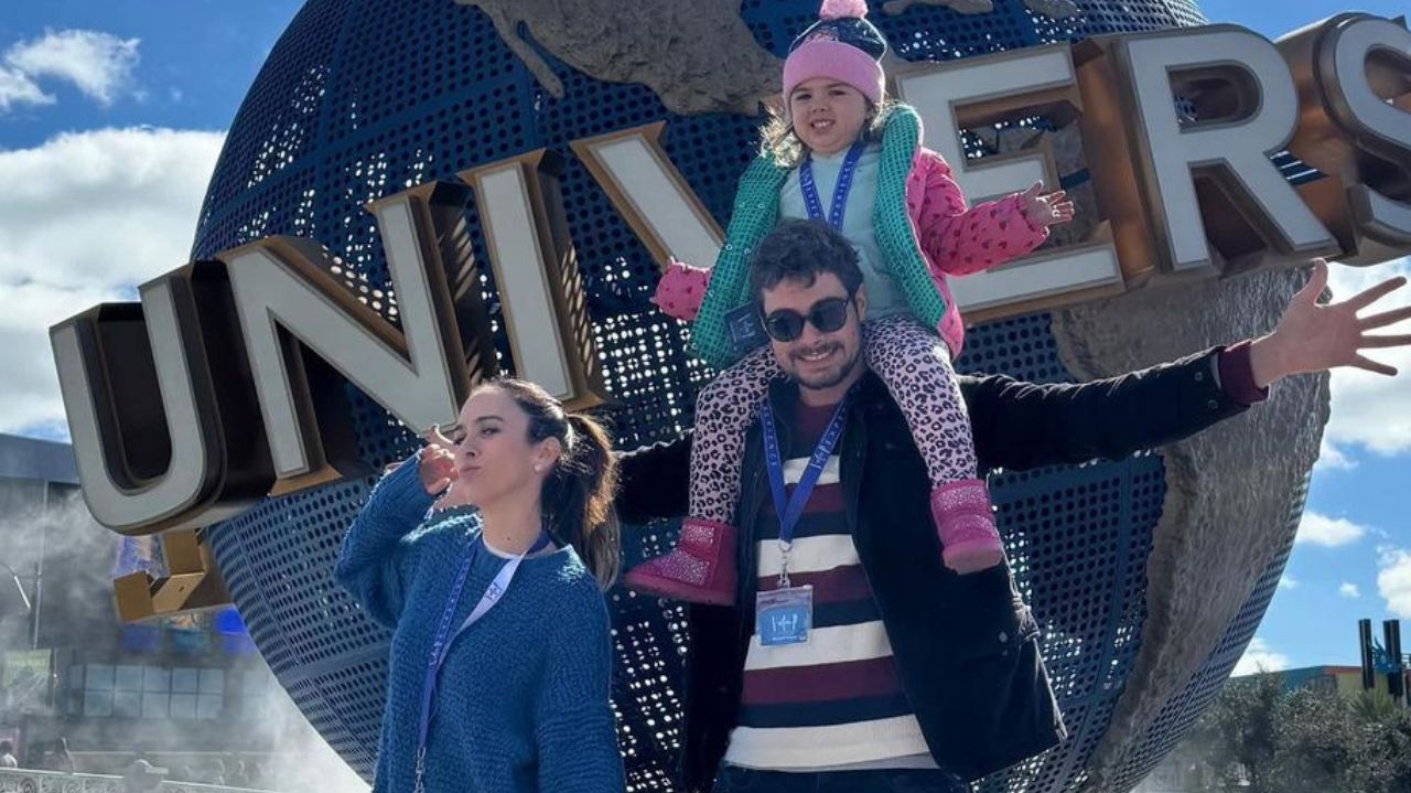 Tatá Werneck nega separação e desabafa sobre exposição da filha