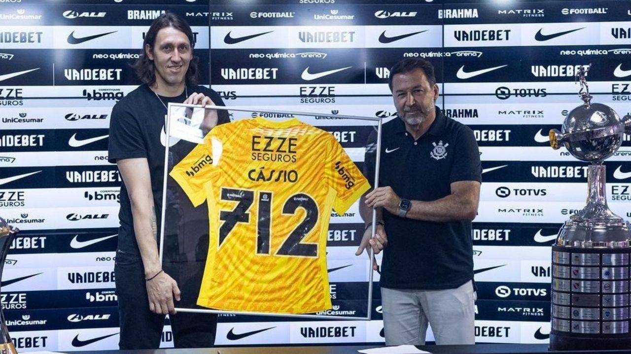 Cássio se despede do Corinthians e Augusto Melo promete busto do goleiro