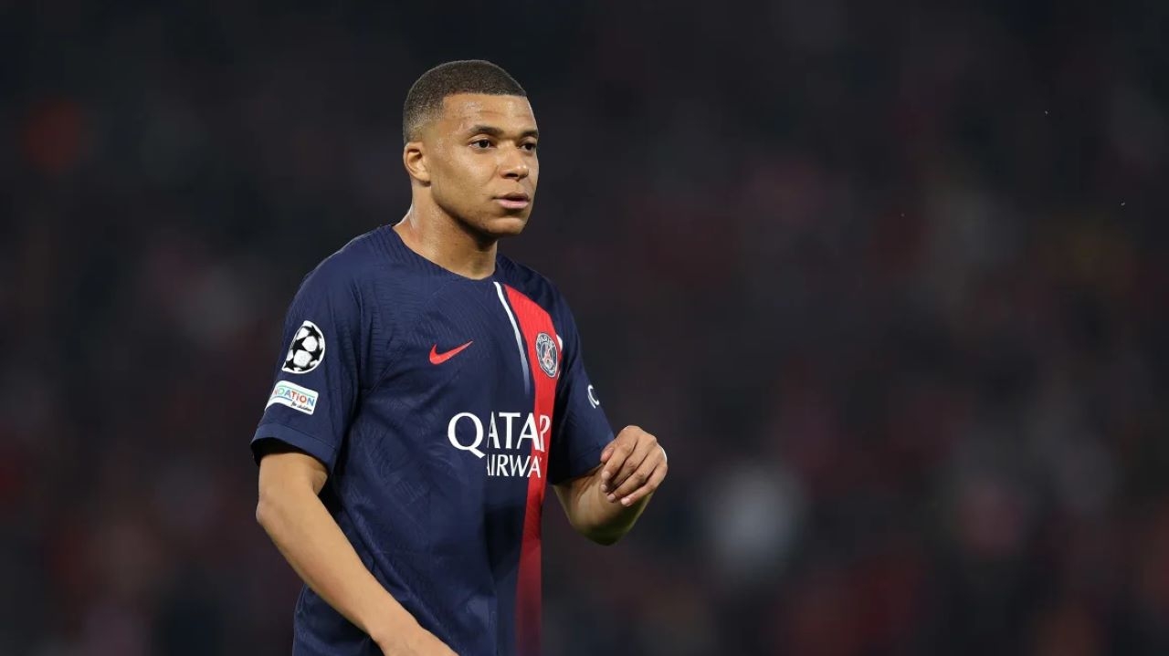 Luis Enrique alfineta Mbappé após fim da temporada do PSG