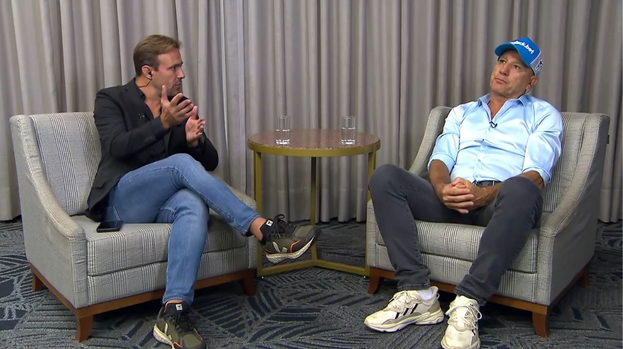 Renato Gaucho fala sobre rebaixamento: “Sobe 4 e não cai nenhum”