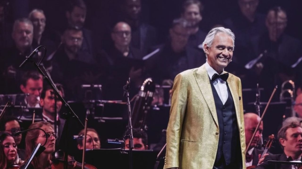 Eduardo Paes convida Andrea Bocelli para se apresentar em Copacabana