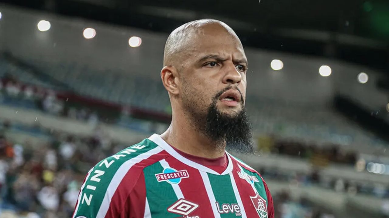 Felipe Melo celebra 100 Jogos pelo Fluminense com vitória na Copa do Brasil