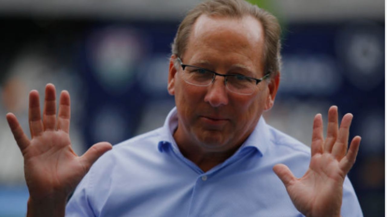 John Textor, dono da SAF do Botafogo, processa Leila Pereira