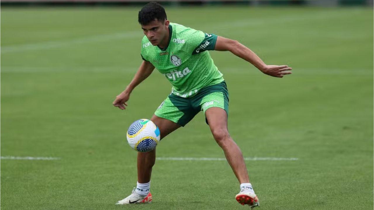 Bruno Rodrigues passará por nova cirurgia e enfrenta desafios no Palmeiras