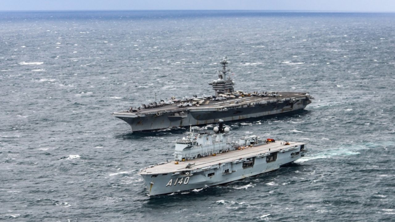 Marinhas do Brasil e EUA realizam operação conjunta para ajudar vítimas de enchentes no RS