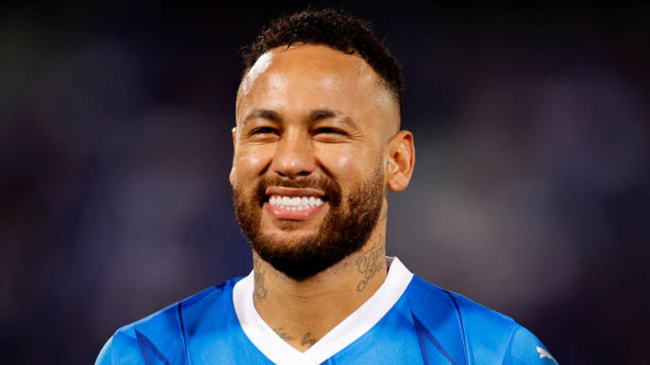 Neymar é alvo de críticas sobre “privatização das praias” em seu novo empreendimento