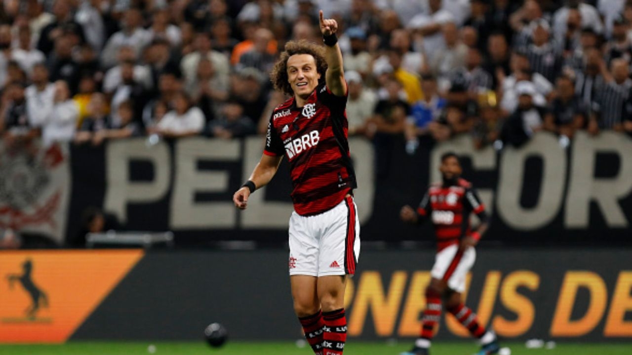 David Luiz emocionado com a conquista de título por Rodinei na Europa