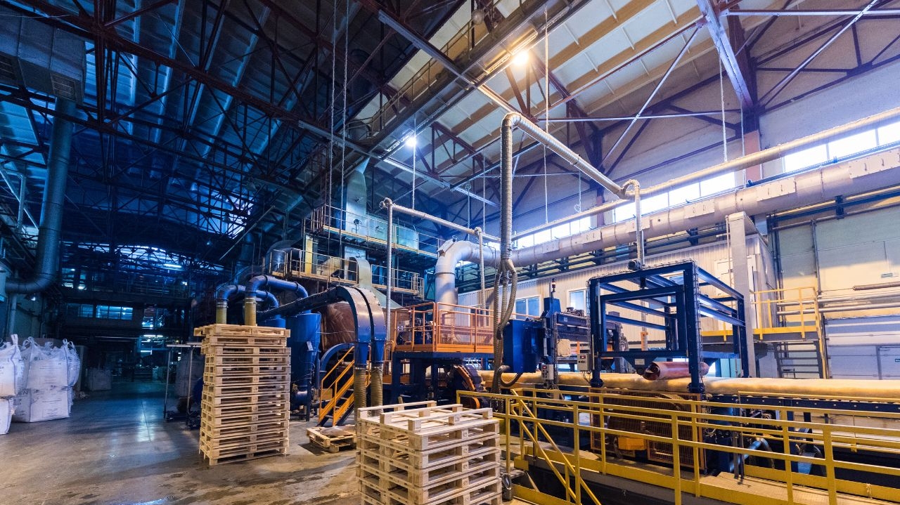 Desempenho da indústria no Brasil sofre queda em maio