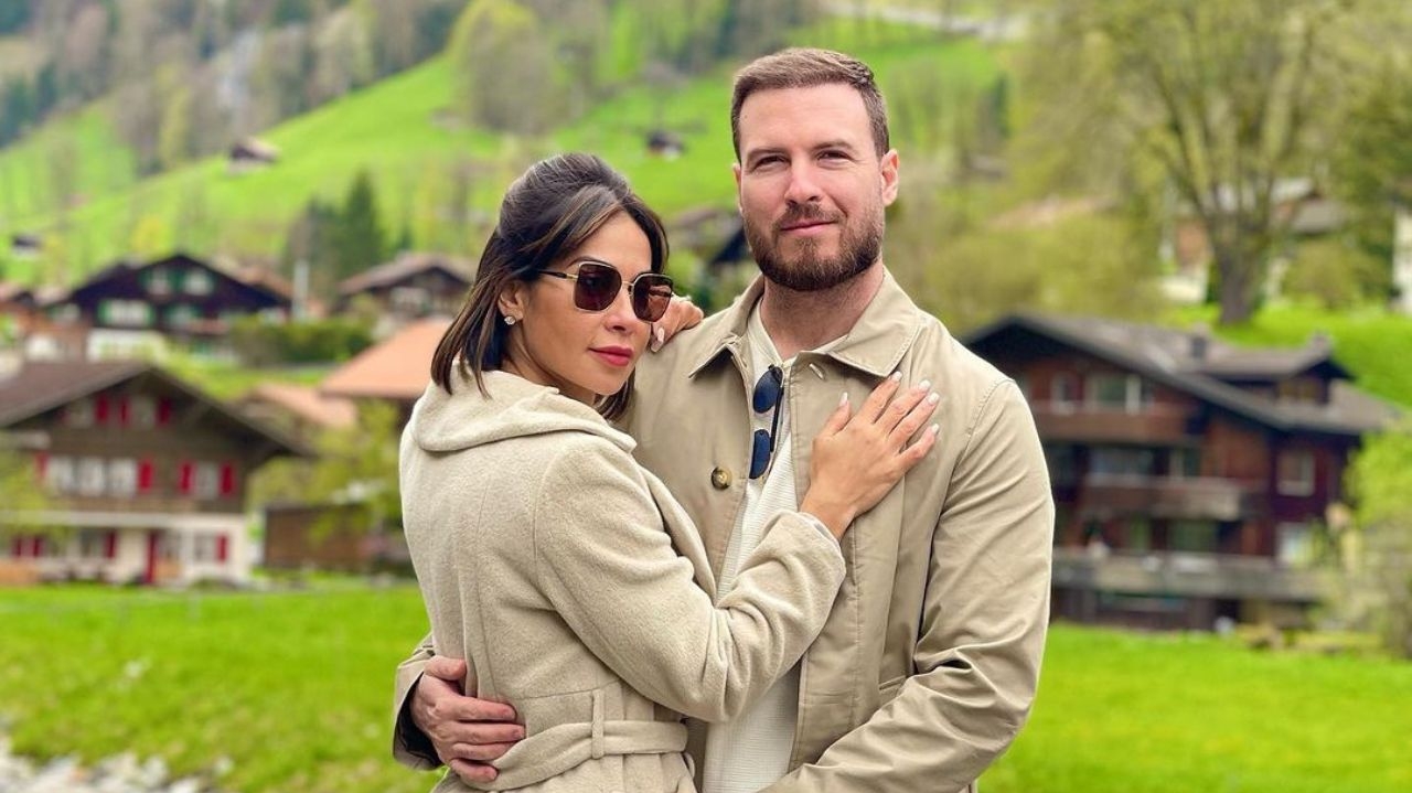 Maíra Cardi excluiu mulheres das redes sociais do marido