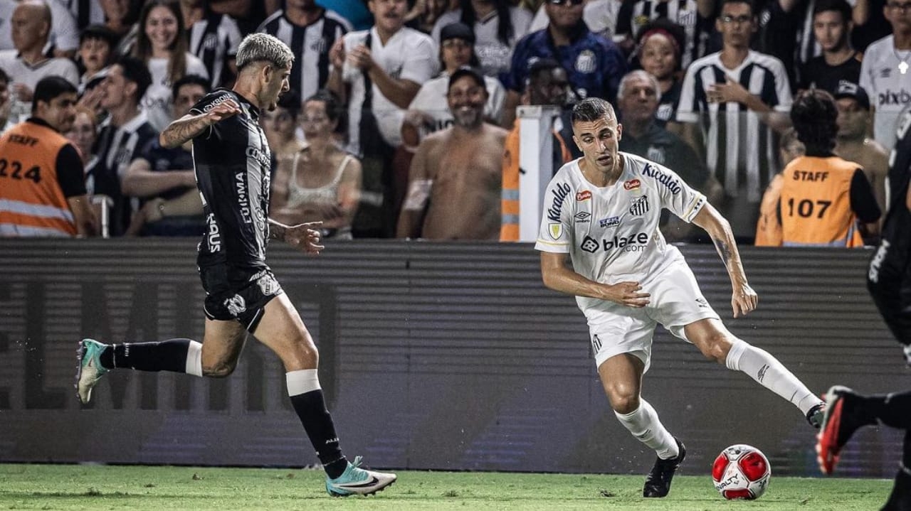 João Schmidt retorna ao time titular do Santos e está escalado para enfrentar o Novorizontino