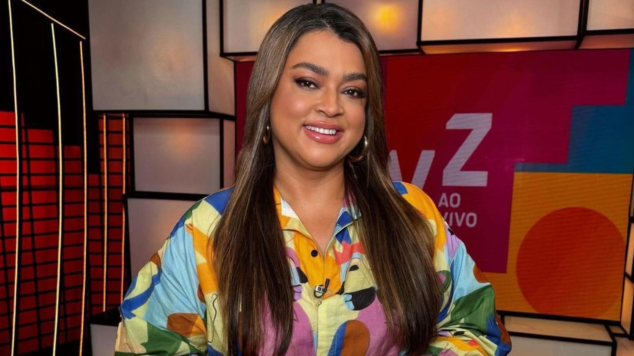 Preta Gil é internada e cancela agenda de shows