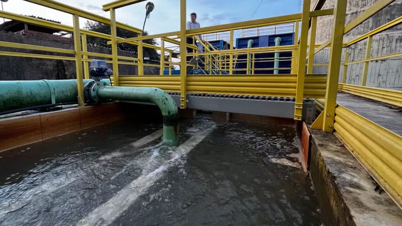 Porto Alegre volta a ter abastecimento de água