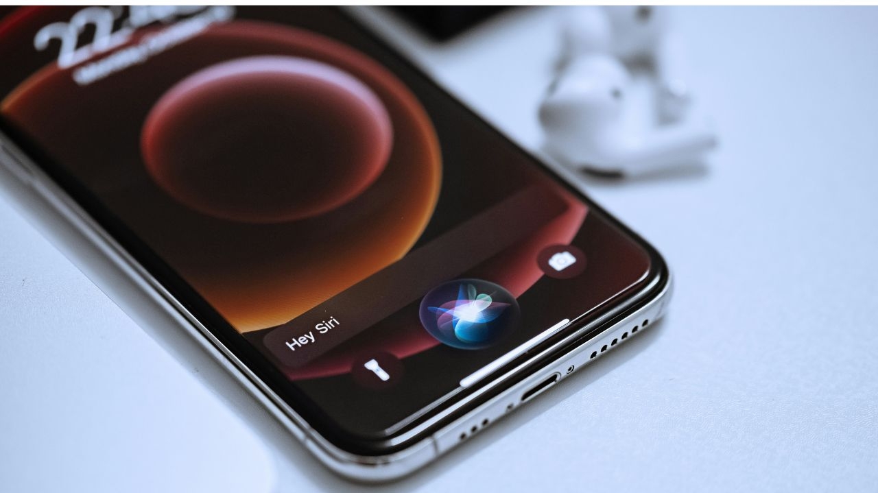 Apple apresenta nova plataforma de inteligência artificial