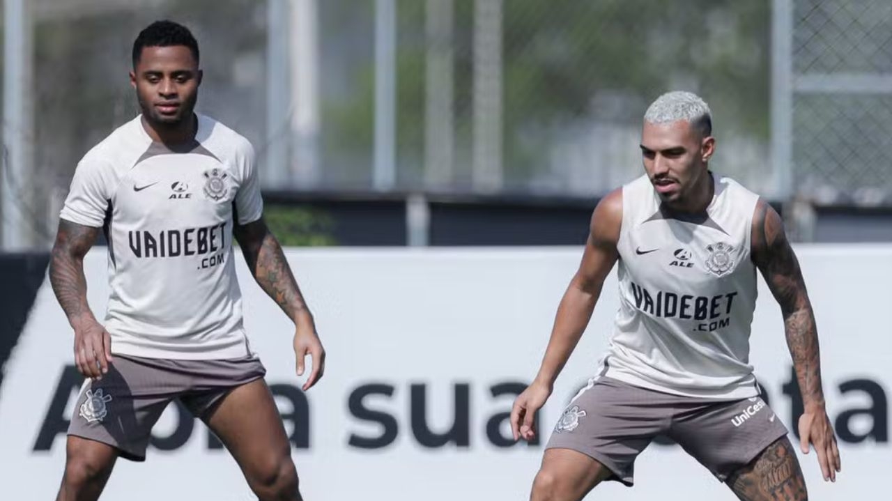 Antônio define escalação do Corinthians para enfrentar o Atlético-GO