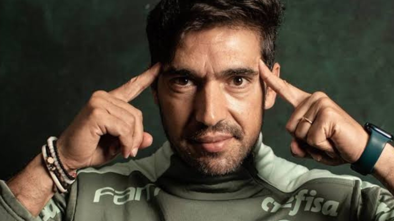 Técnico Abel Ferreira afirma que não pretende vender jogadores nesta temporada