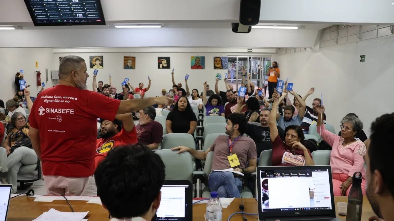 Governo Federal e professores entram em acordo e greve do ensino vai acabar