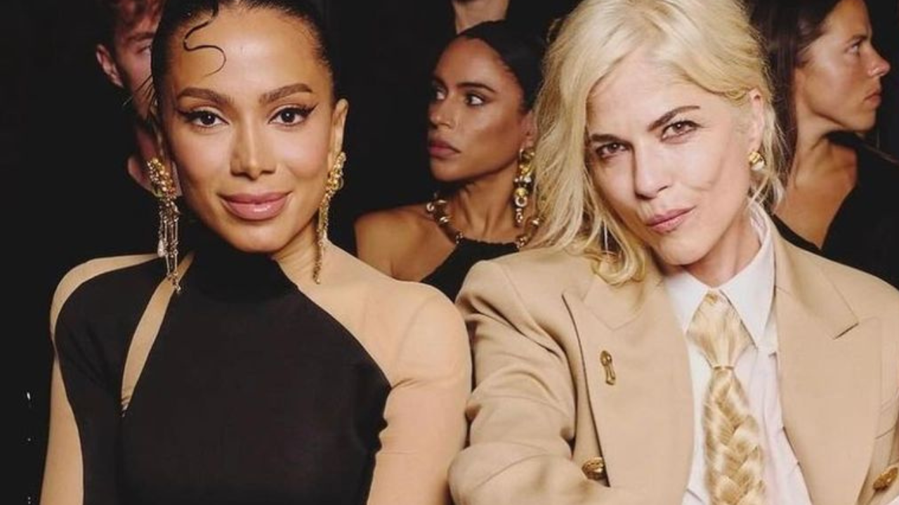 Selma Blair vira alvo de críticas dos fãs de Anitta