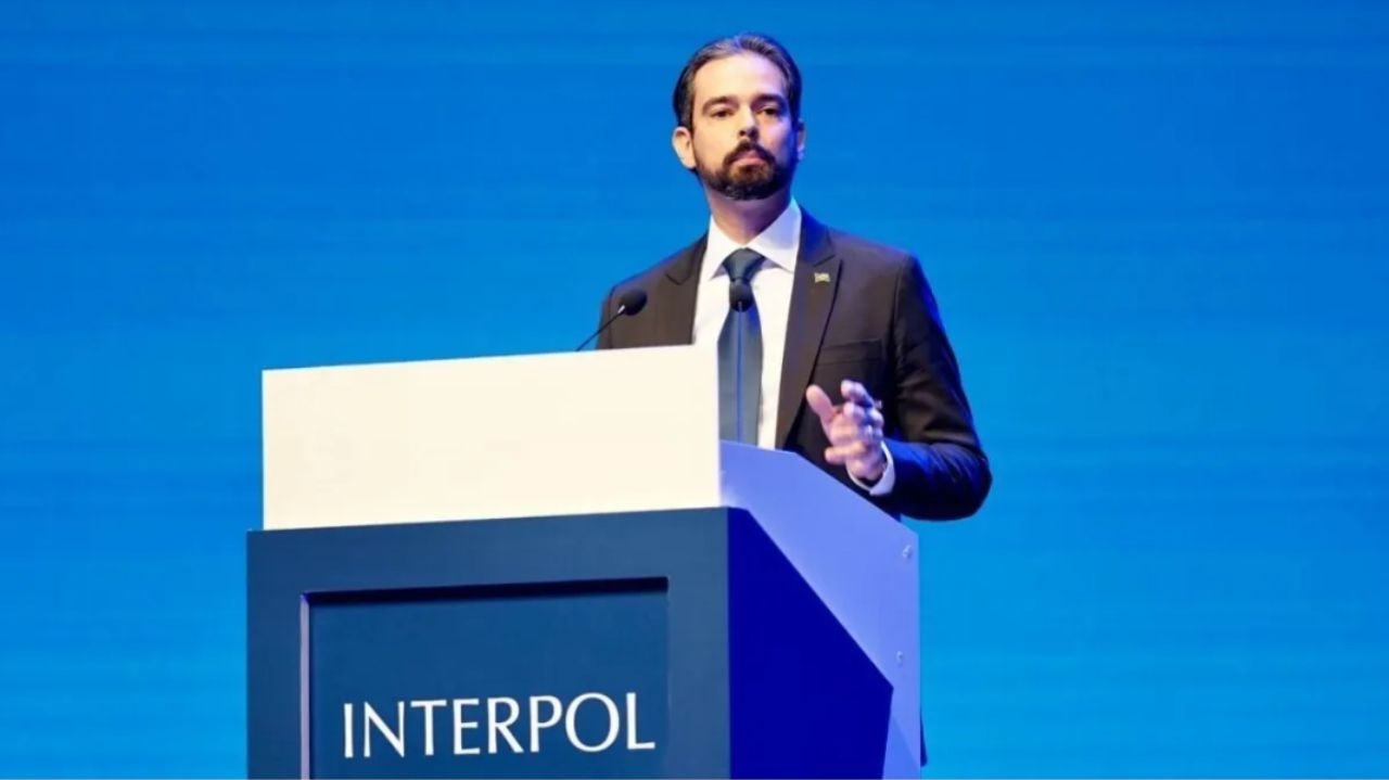 Delegado brasileiro tem a chance de liderar a Interpol pela primeira vez
