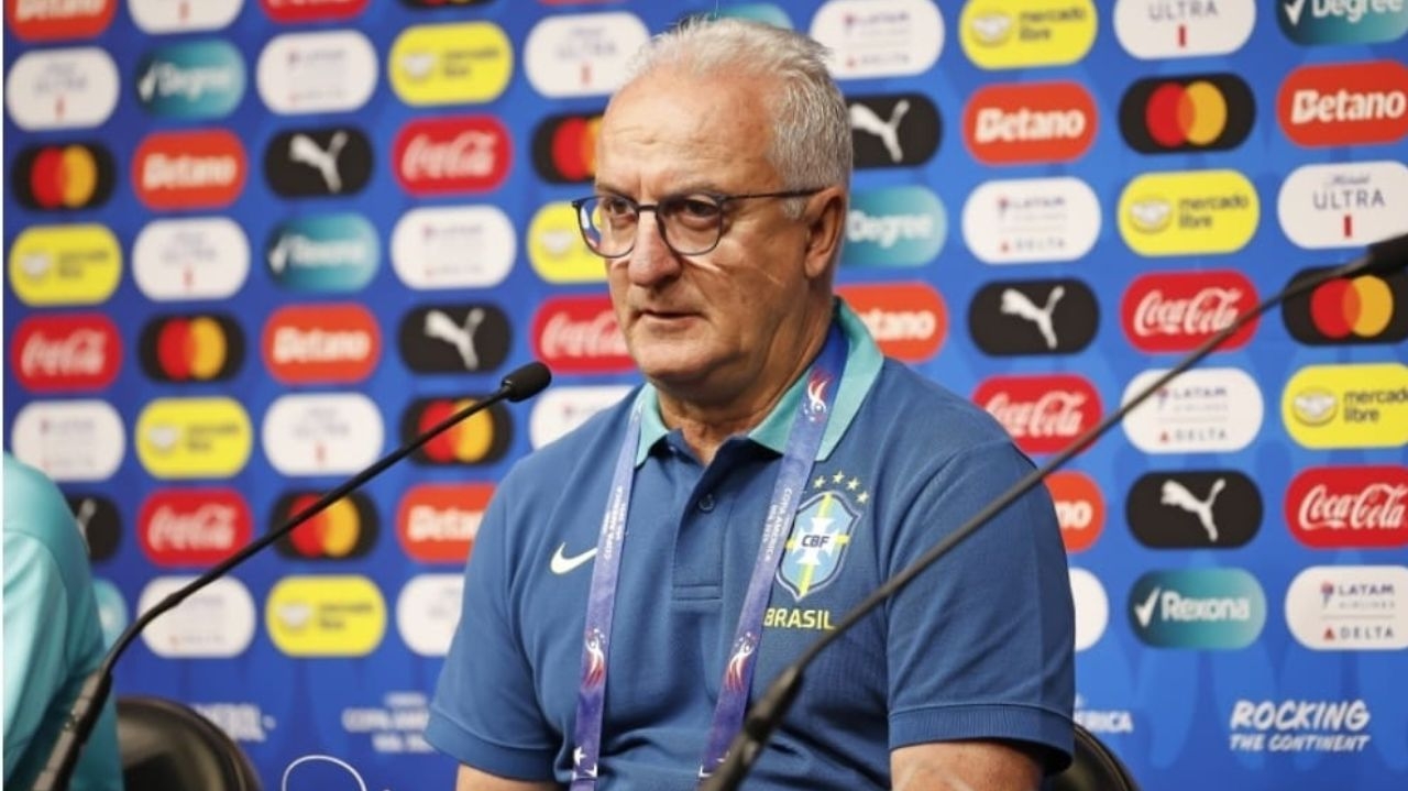 Dorival Júnior pede equilíbrio na Seleção após empate na estreia