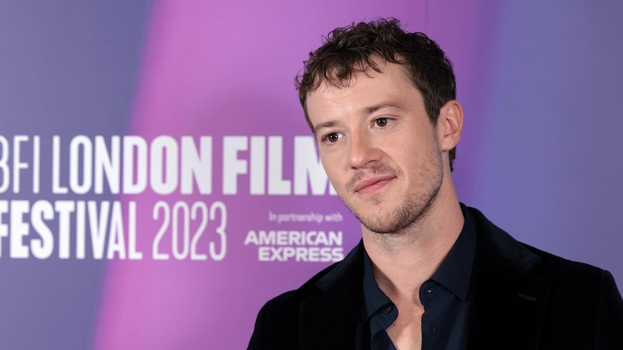 Joseph Quinn demonstra felicidade por trabalhar em Gladiador 2