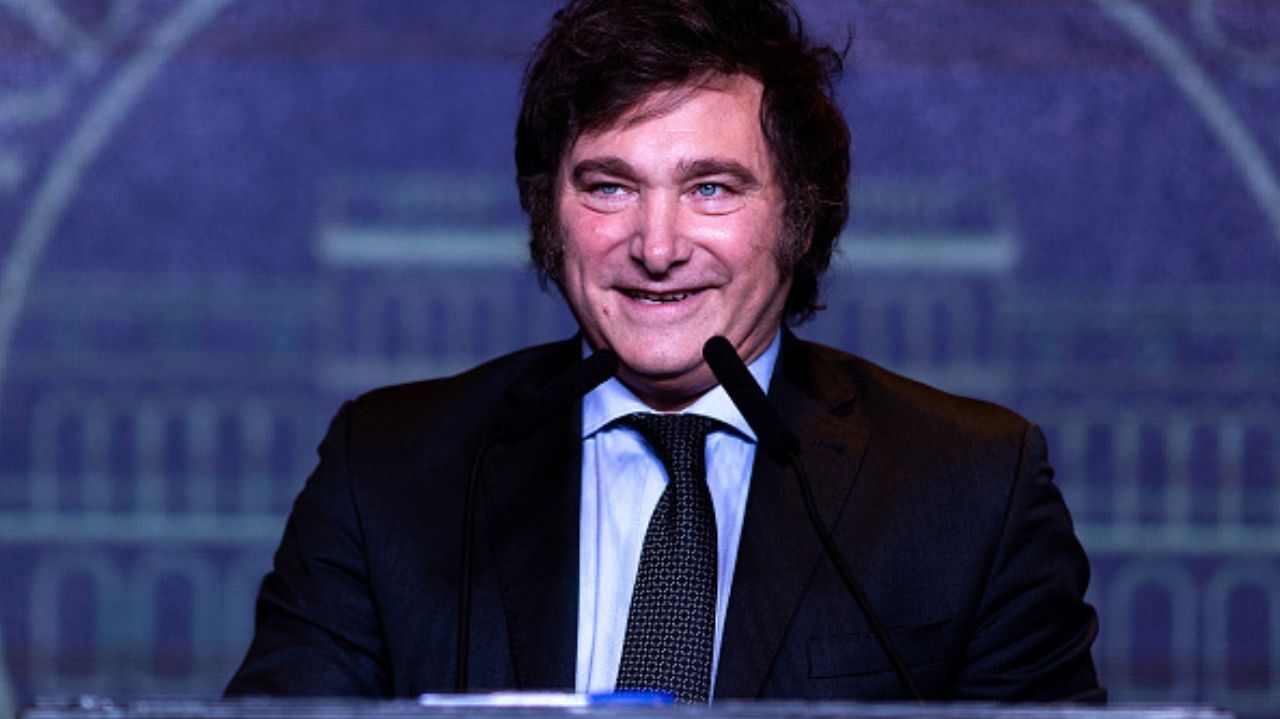 Governo Milei sugere mudança drástica na maioridade penal na Argentina