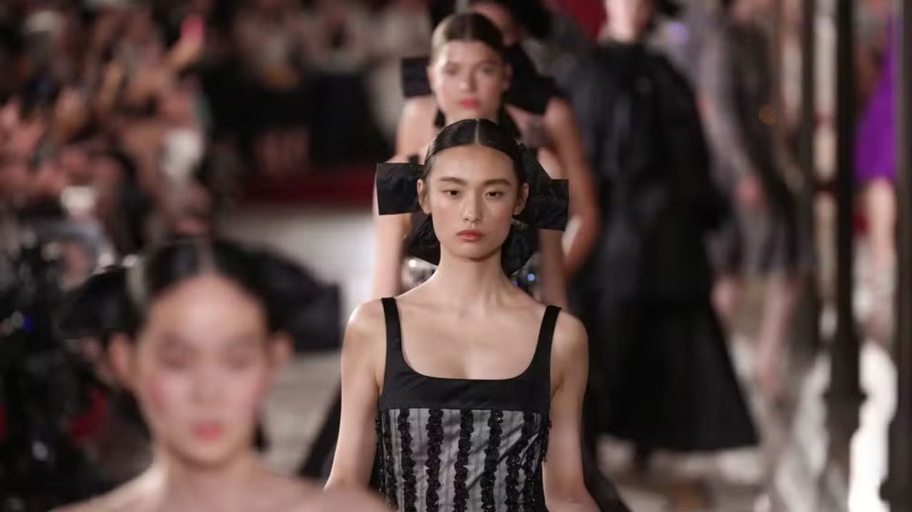 Alta-Costura em Paris: moda e autenticidade marcam o evento