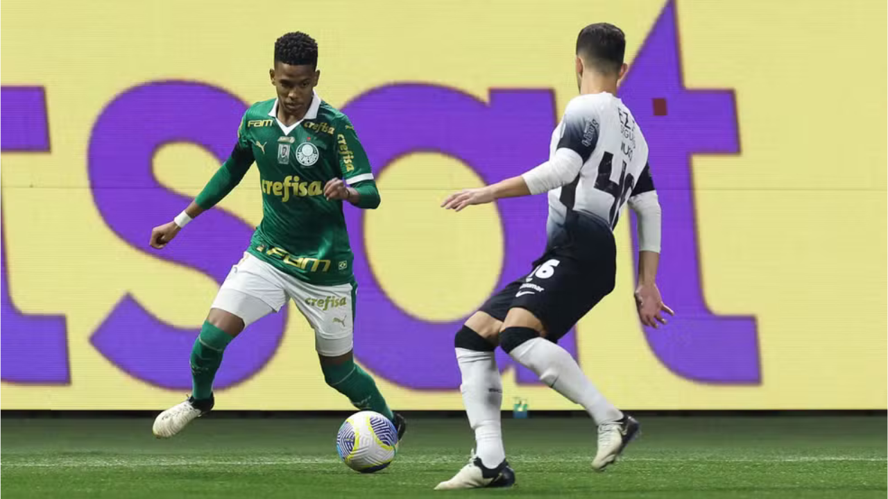 Palmeiras vence derby e complica Corinthians na zona de rebaixamento