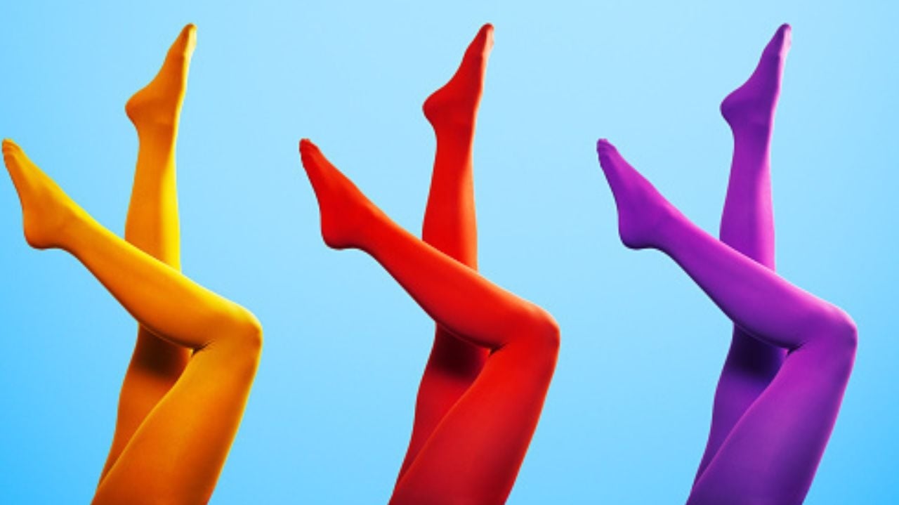 Fashionistas transformam a meia-calça em ícone de estilo no inverno 2024