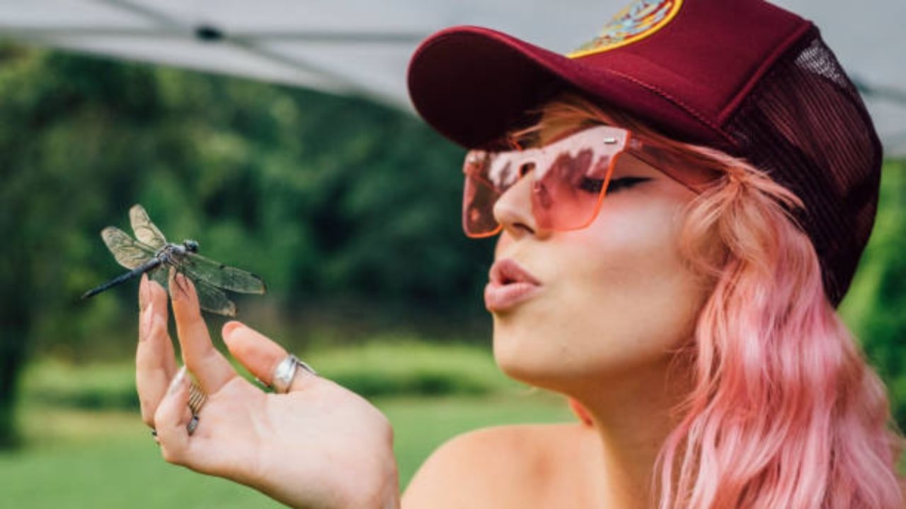 Trucker Hat: a tendência que encanta fashionistas