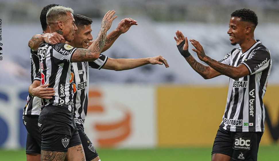 Eliminar um argentino é bom, mas dois é histórico! Galo avança para semifinal