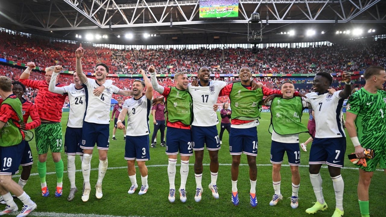 Inglaterra supera Suíça na disputa de pênaltis e se classifica