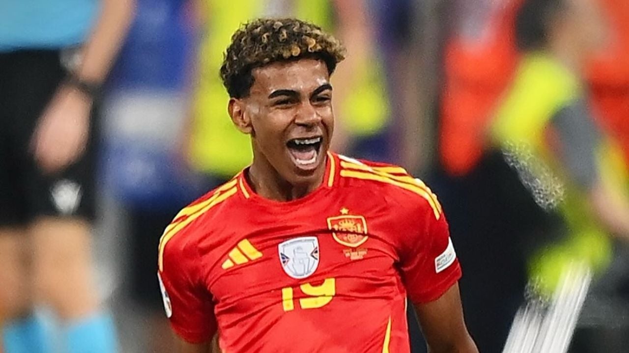 Yamal faz história e se torna o mais jovem a marcar na Eurocopa