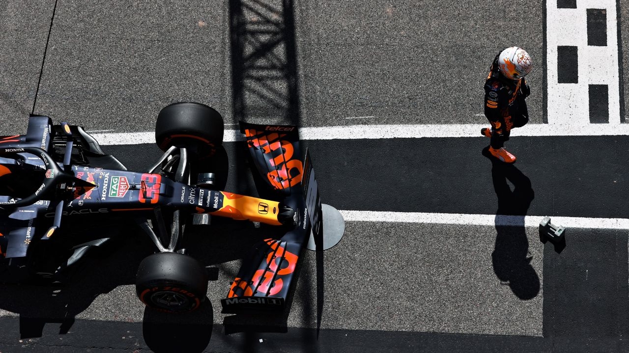 Verstappen teme RBR apática em relação à evolução dos rivais