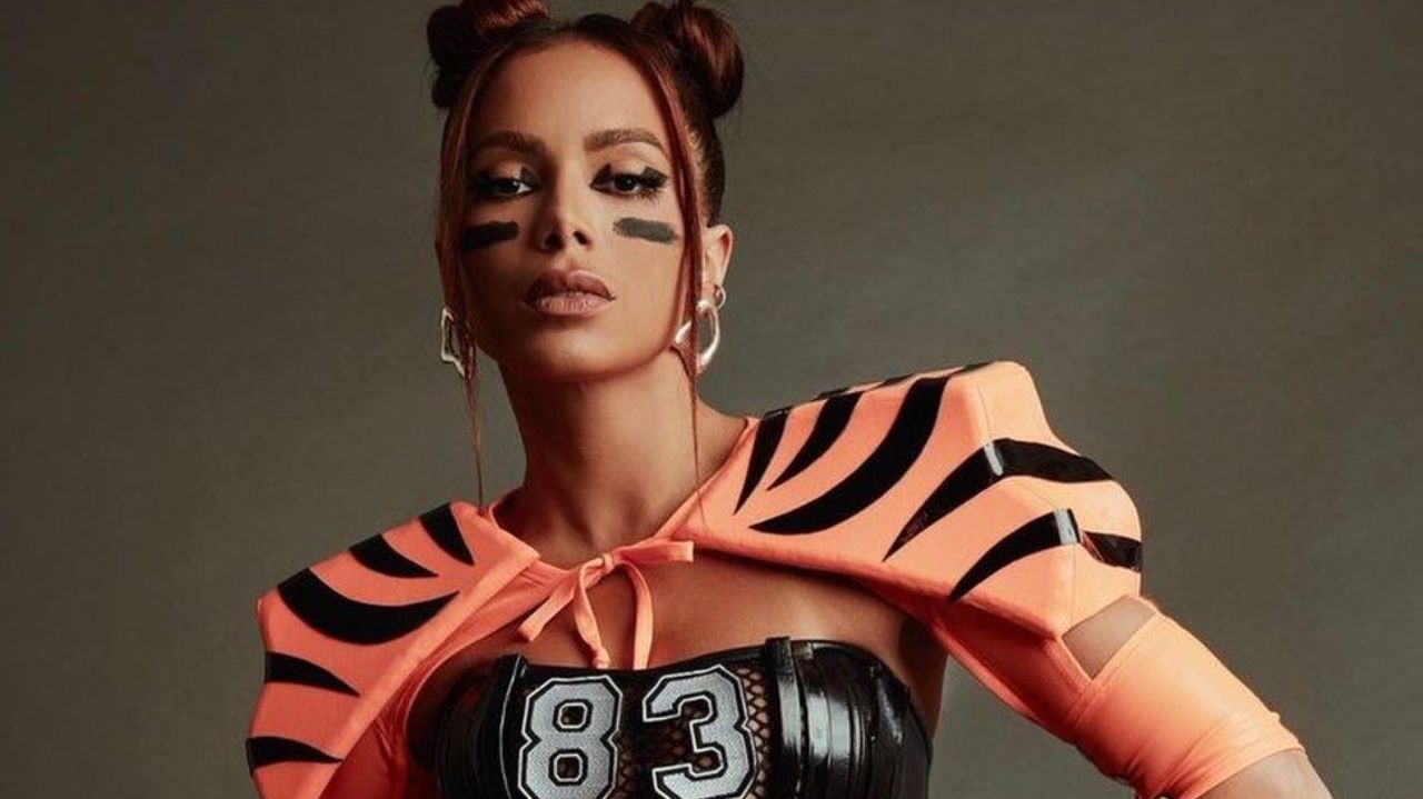 NFL no Brasil: Anitta pode se apresentar no show de intervalo do jogo
