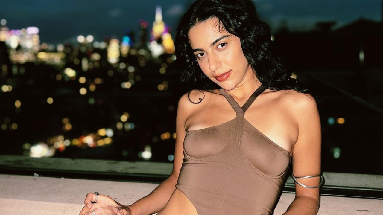 Marina Sena vira ícone de moda anos 2000