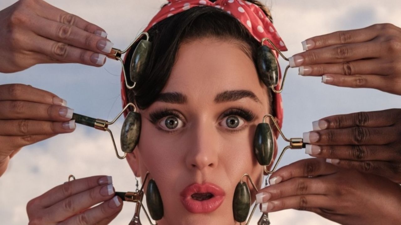 Katy Perry lança “Woman’s World” e vira alvo de críticas por jornal
