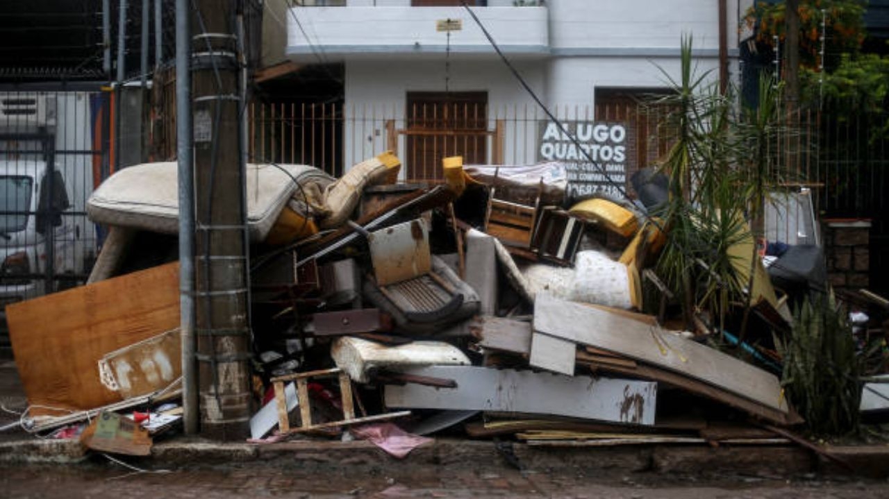 Governo Federal investiga pedidos de auxílio reconstrução no RS