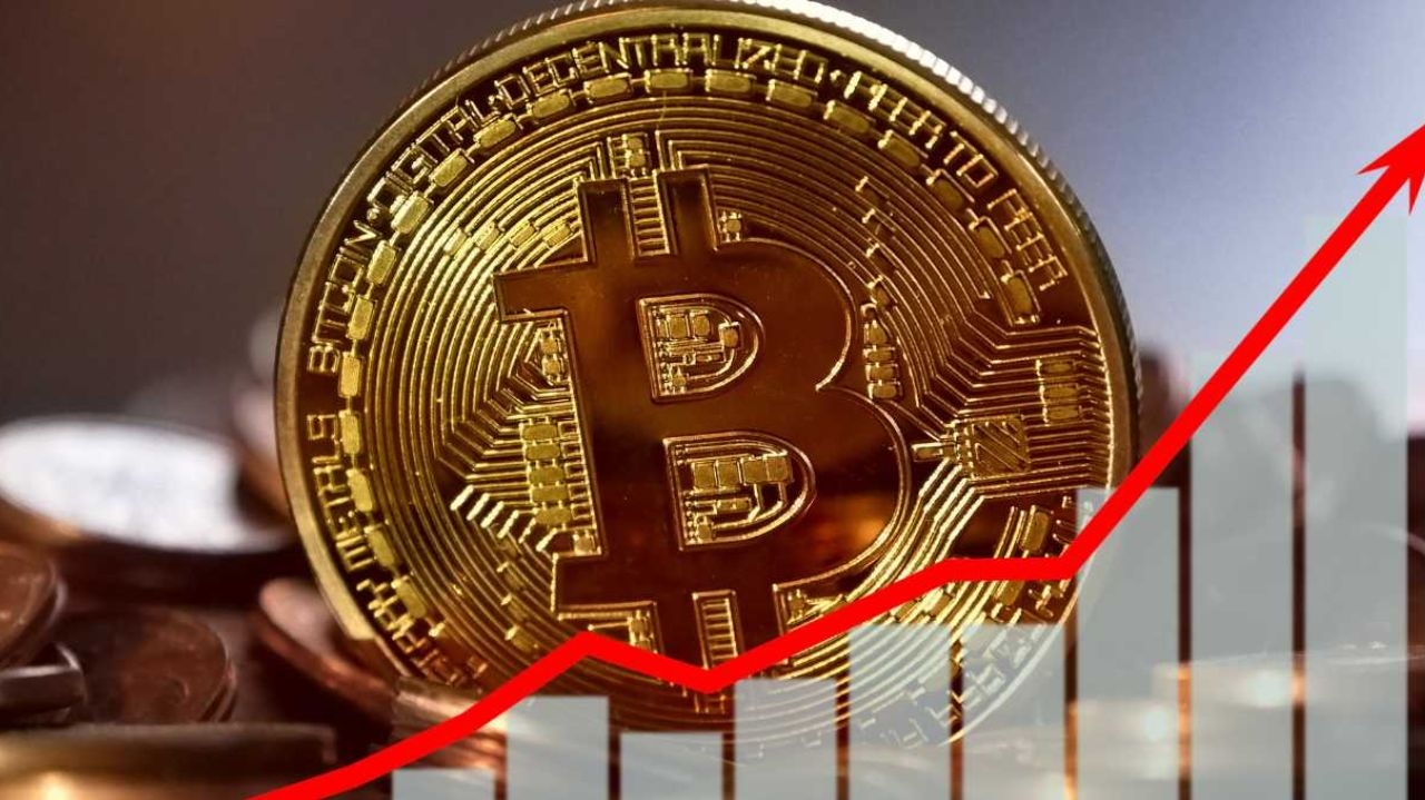 Atentado à Trump deixa Bitcoin mais valorizado neste fim de semana