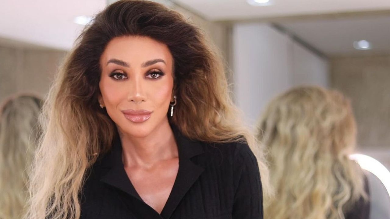 Maya Massafera mostra sua voz após nova cirurgia