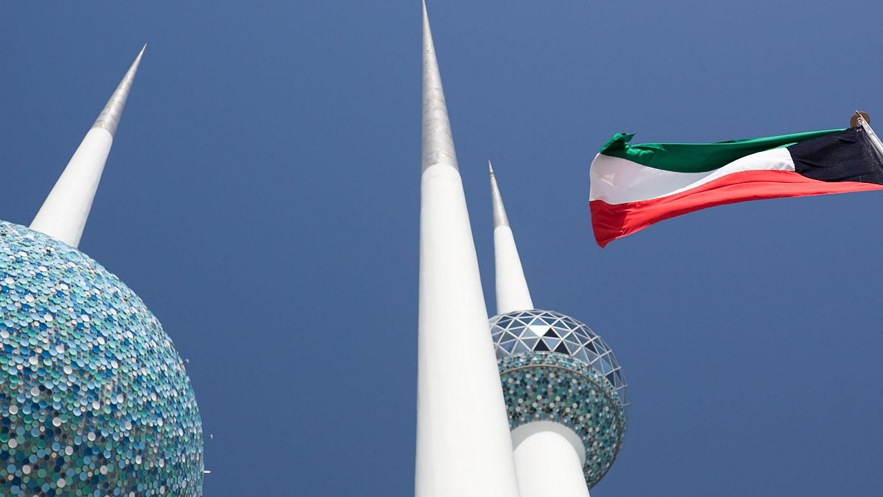 Kuwait divulga ter descoberto grande reserva de petróleo em alto mar