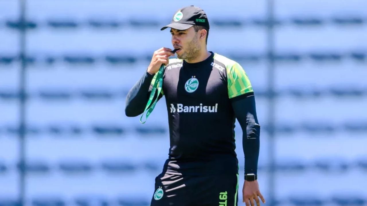 Juventude acerta a contratação de Jair Ventura