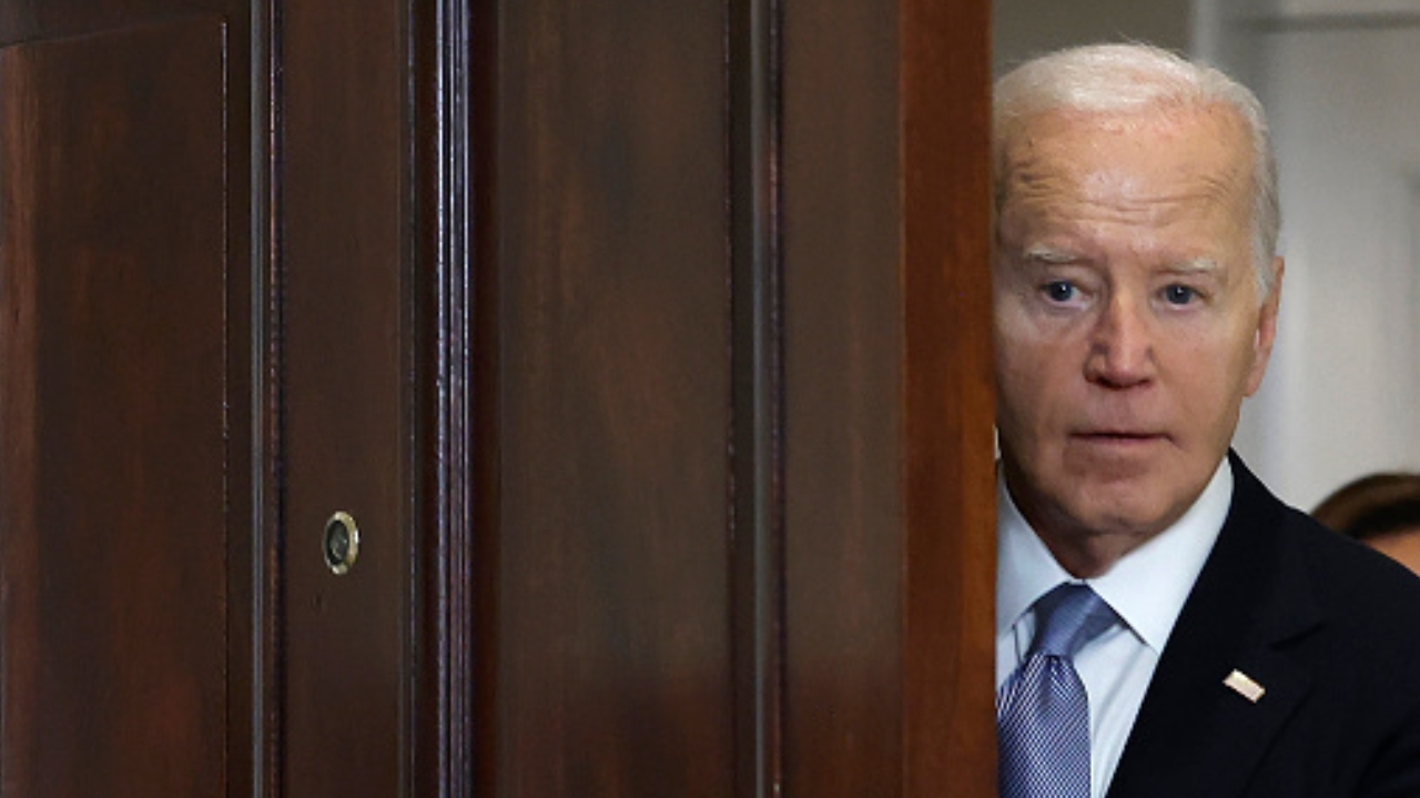 Justiça dos EUA acusa homem por ameaças de morte a Joe Biden