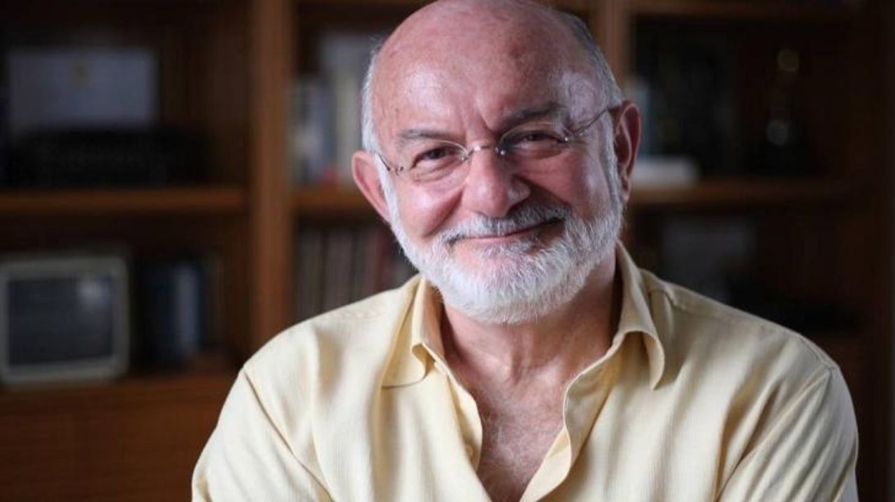 Ex-diretor da Globo, Silvio de Abreu, expõe dificuldade para dirigir novelas na emissora