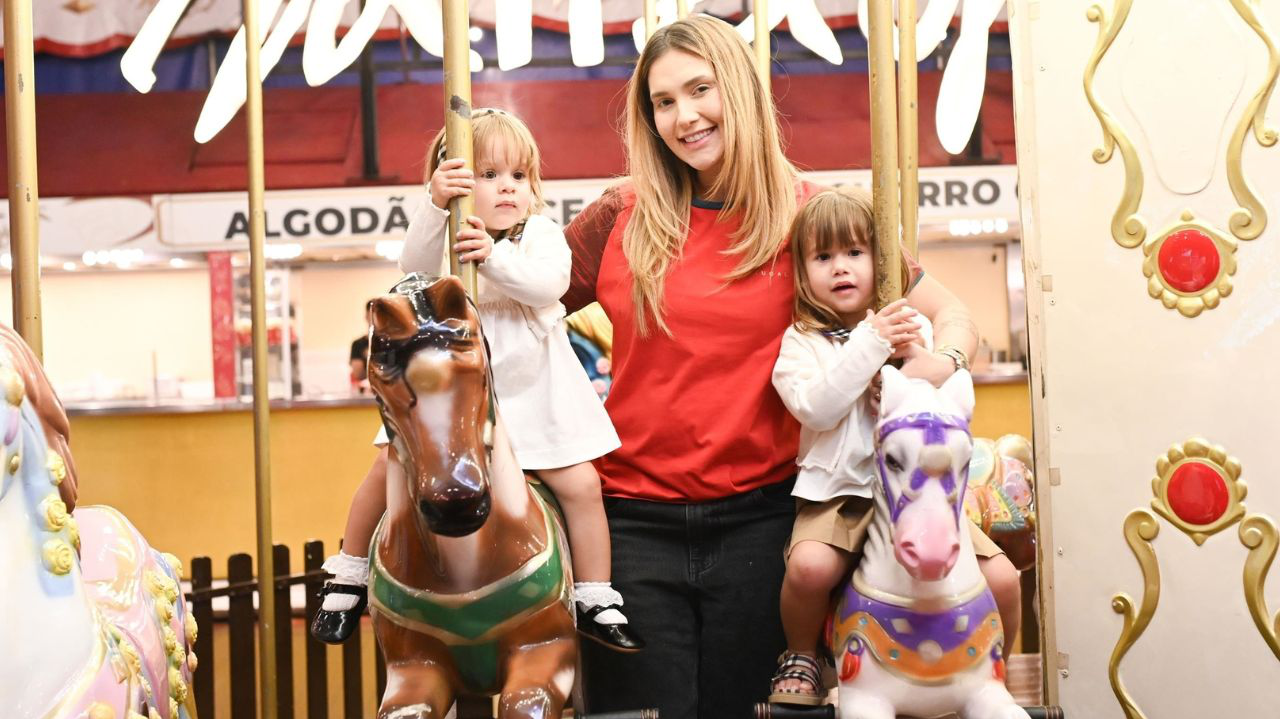 Virginia Fonseca rebate críticas sobre as roupas de suas filhas