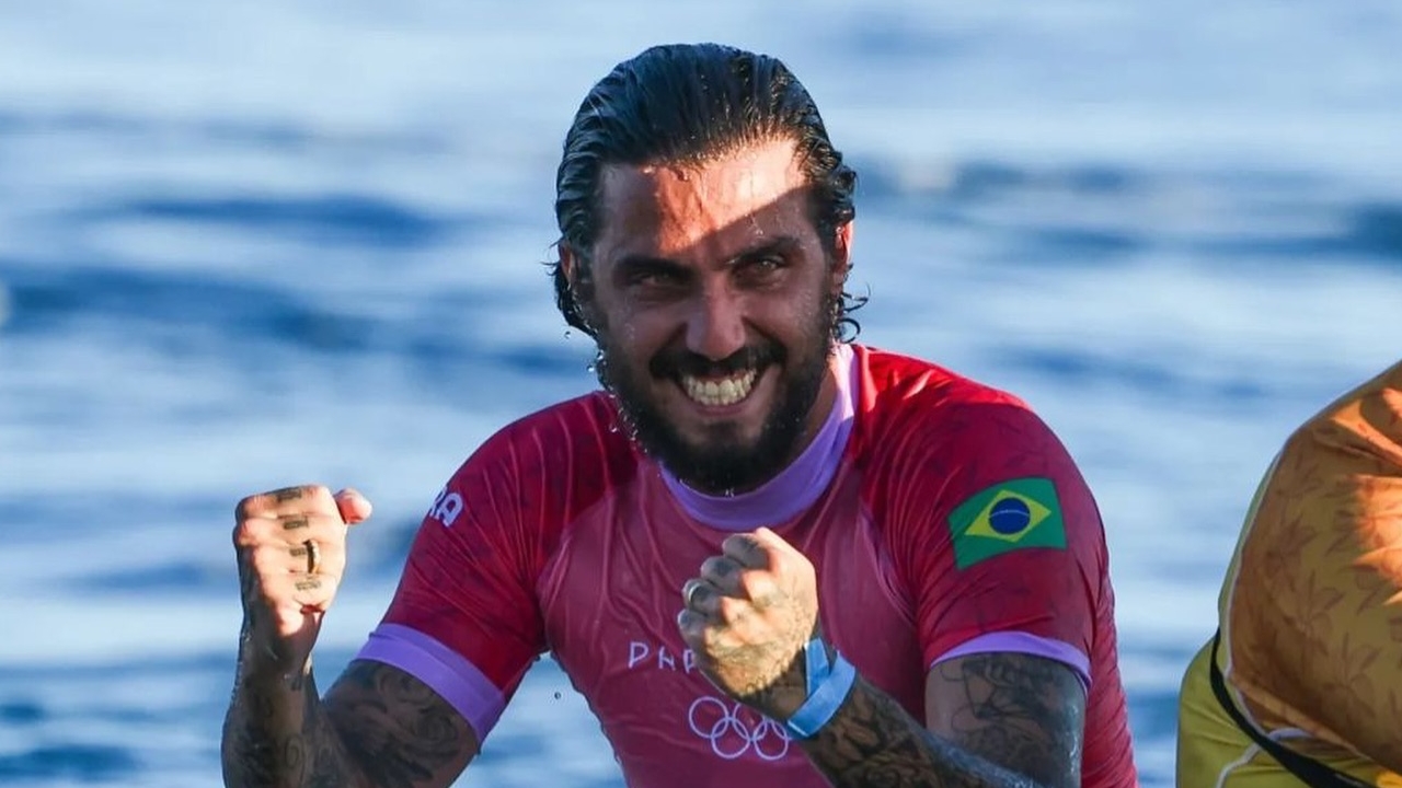 Filipe Toledo está eliminado das Olimpíadas de Paris, após perder para Reo Inaba