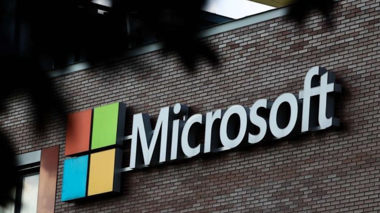 Ações da Microsoft caem após segmento de nuvem ficar abaixo do esperado