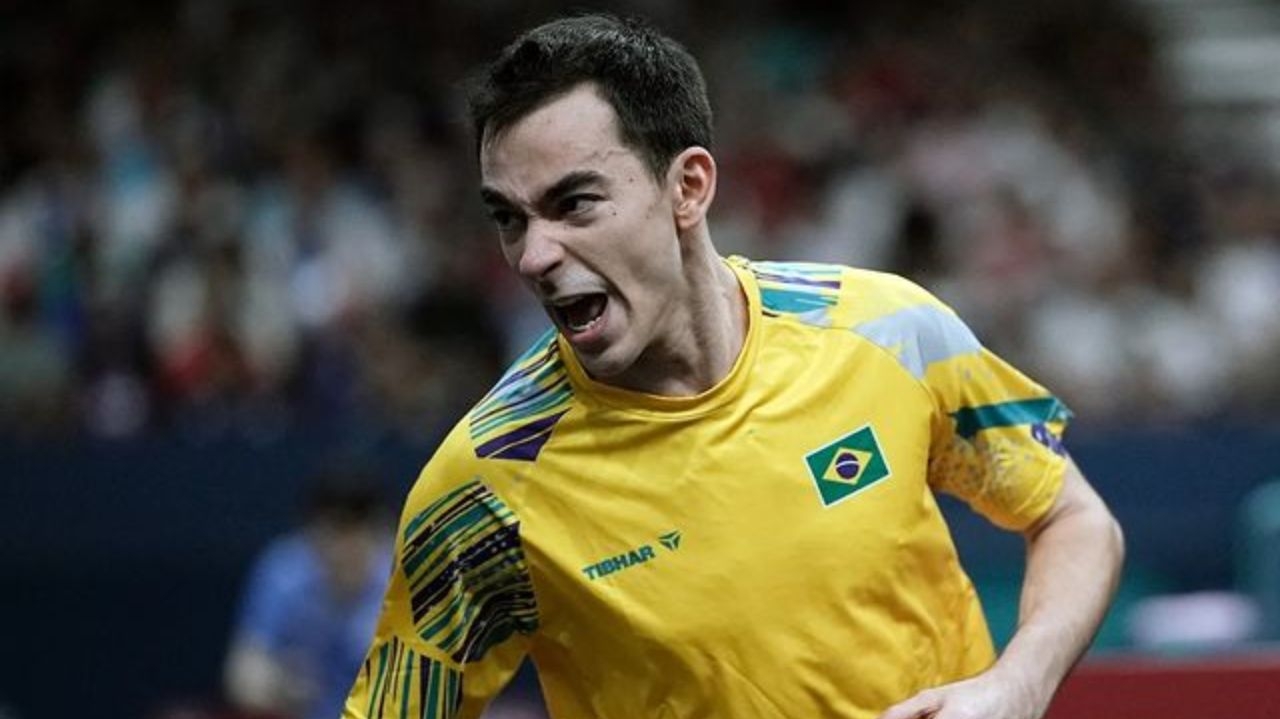 Hugo Calderano iguala campanha histórica e chega forte na briga pela medalha