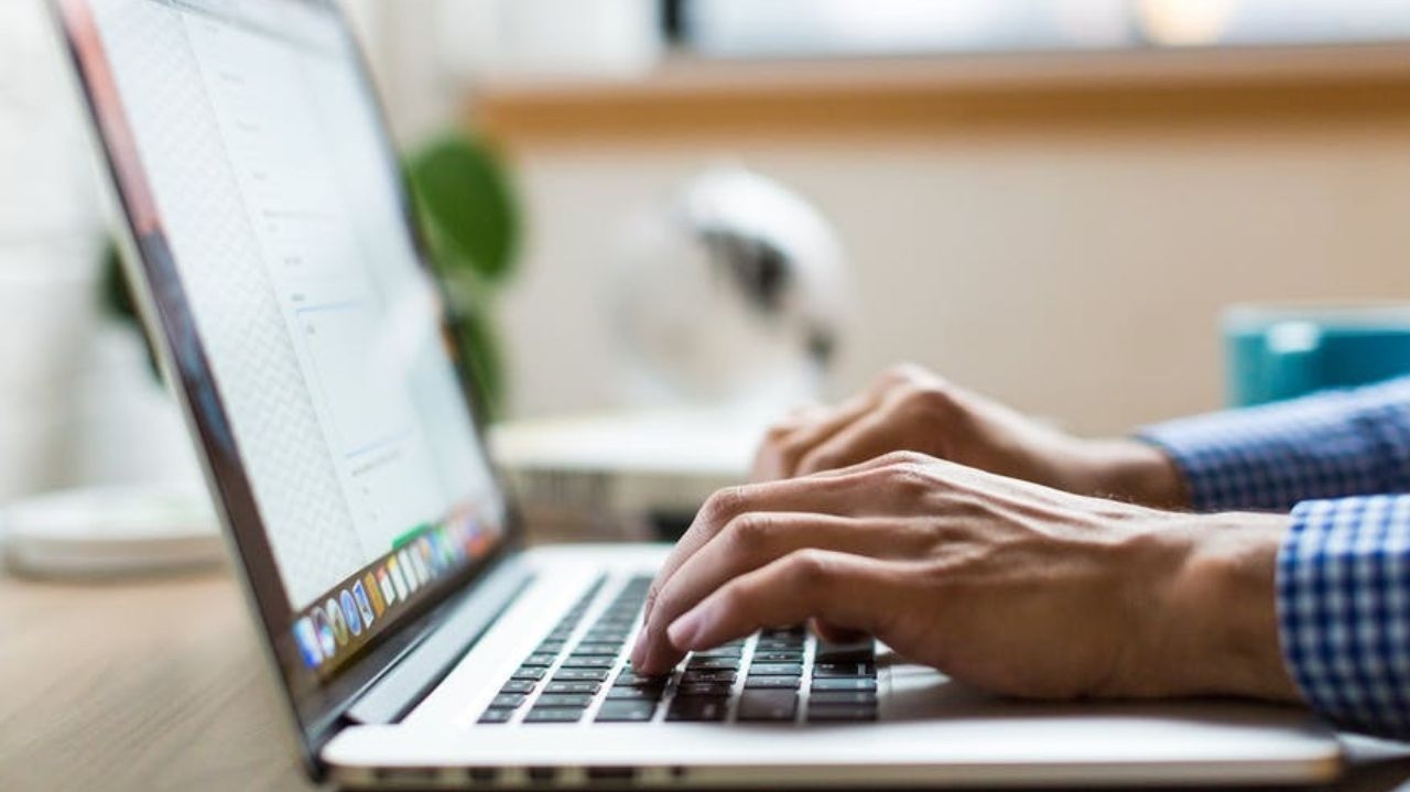 DET se torna obrigatório para MEIs e empregadores domésticos