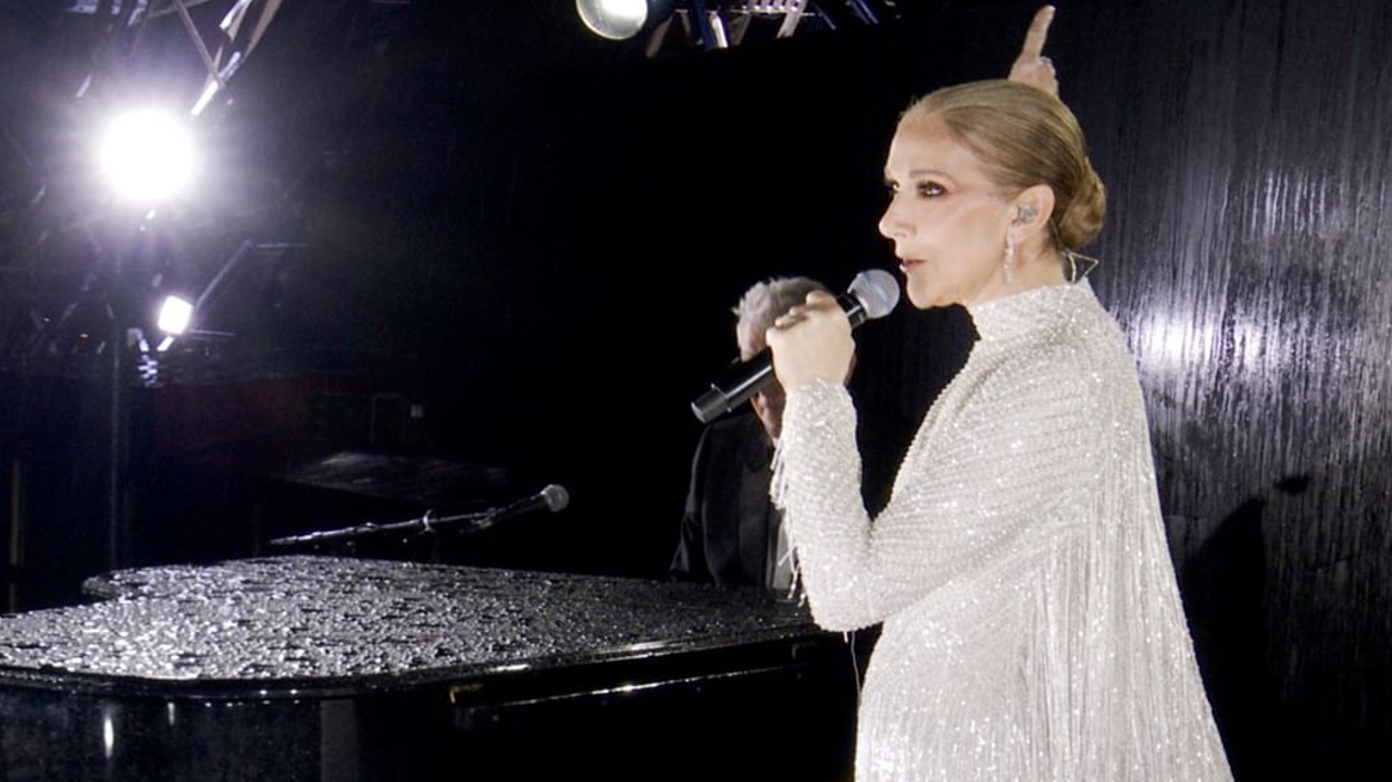 Céline Dion usa looks da Dior nas ruas de Paris