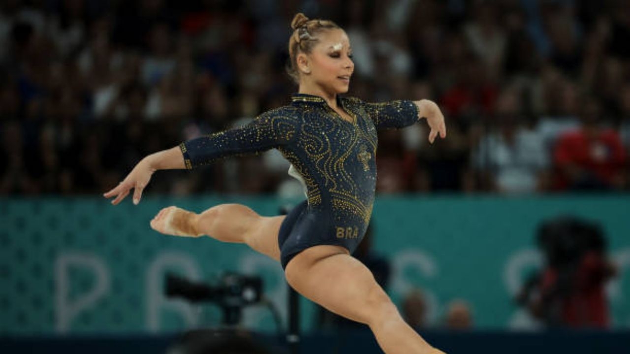 Confira os figurinos mais icônicos da ginástica artística
